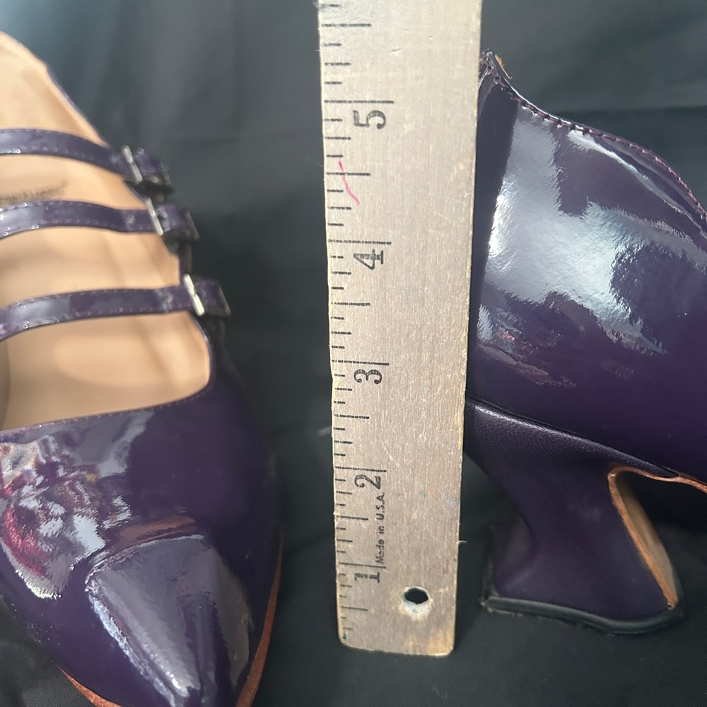 Purple Fluevog 3 Strap Heels. Size 9. Bach Style. Worn a Few Times Only. - Picture 8 of 9